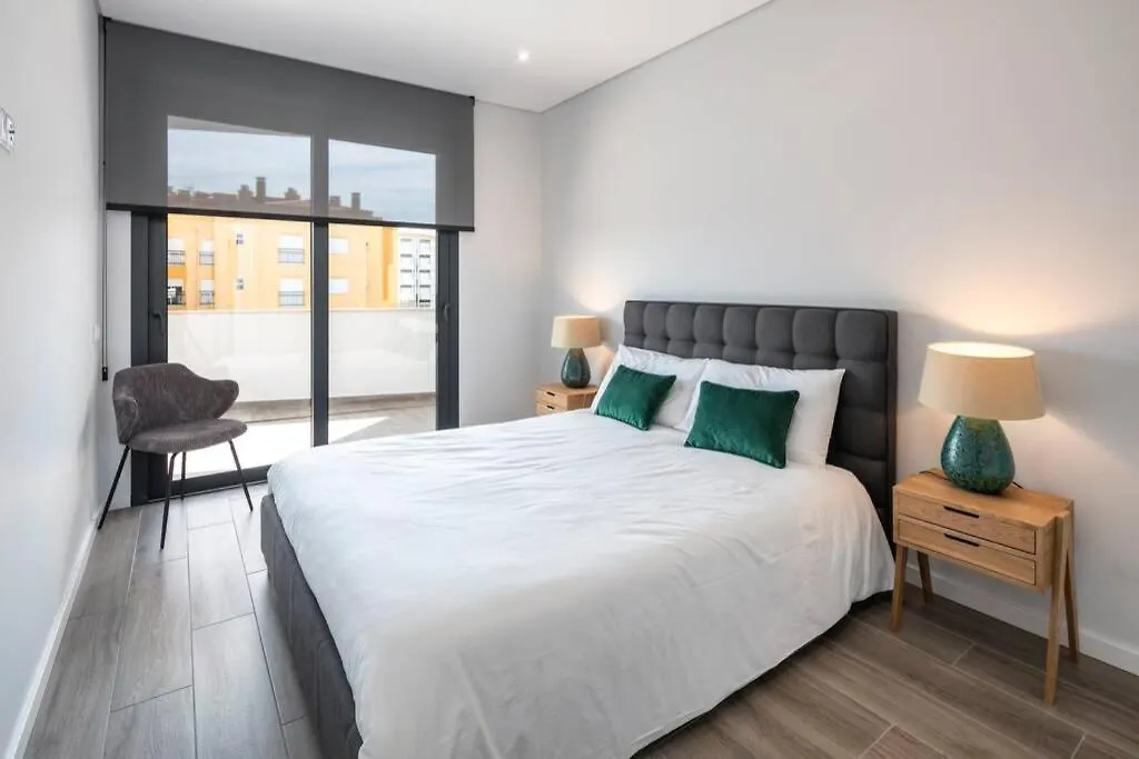Apartment Confort 404 Portimao 0*,